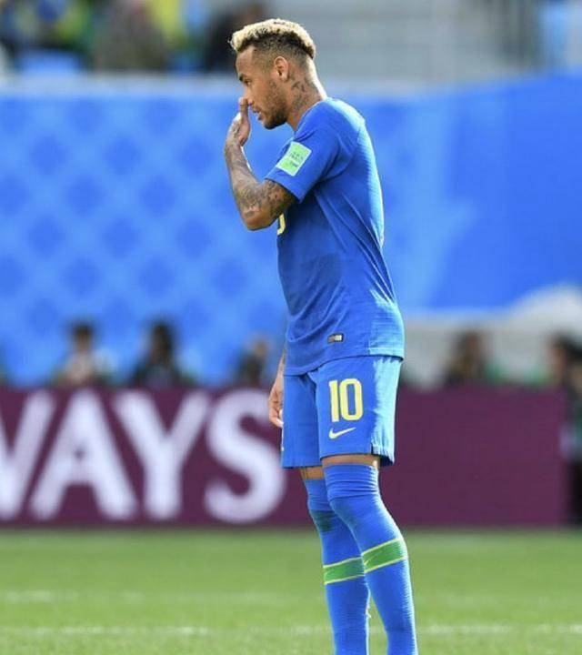 内马尔爆冷击败德国队，赛况扑朔迷离引爆全场！的简单介绍
