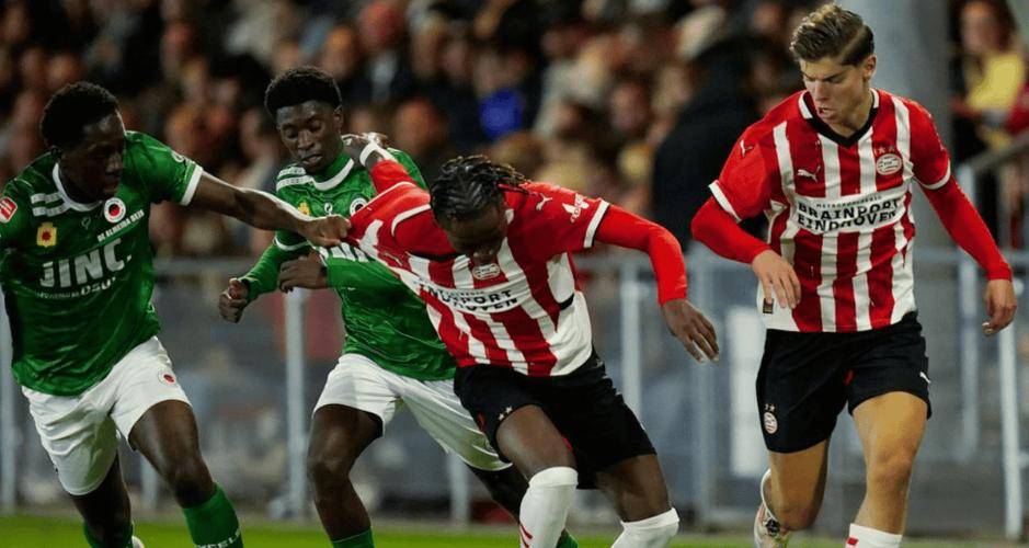 转会期体能课后，埃因霍温门线救险备战荷甲，球迷炸锅，赛程密集仍需轮换的简单介绍