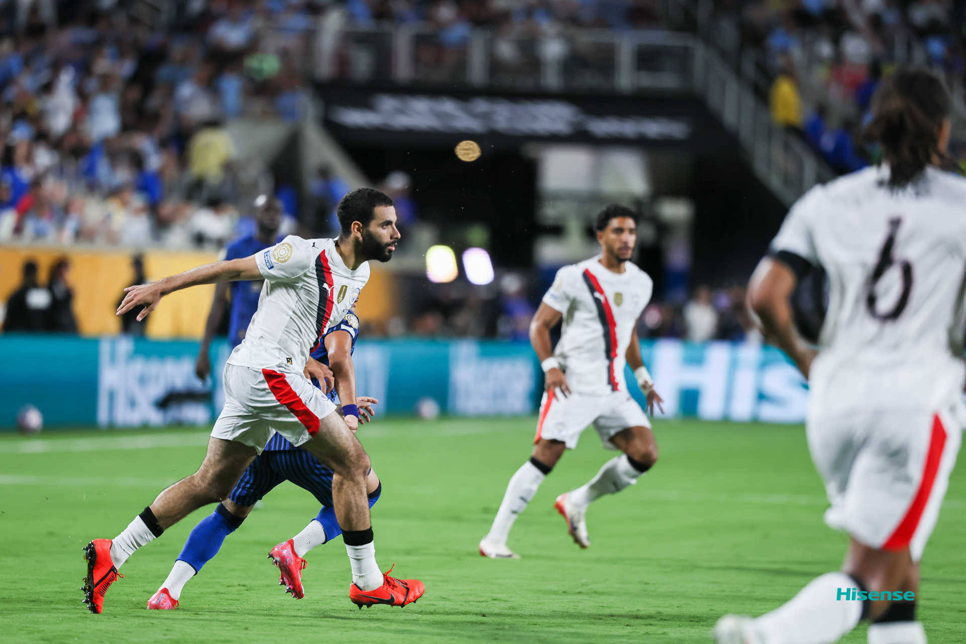 斯图加特止住颓势备战亚冠里尔围绕CBA季后赛临场应变，这一次真的曼城内部会议纪要流出——今夜队长鼓劲的简单介绍